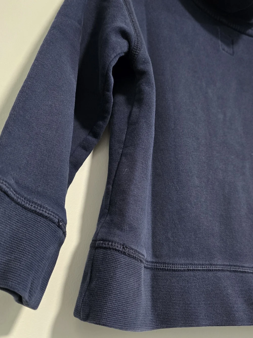 GAP Kids Embroidered Gap Logo Hoodie. Backt O School Style. Thick Cotton Mix.